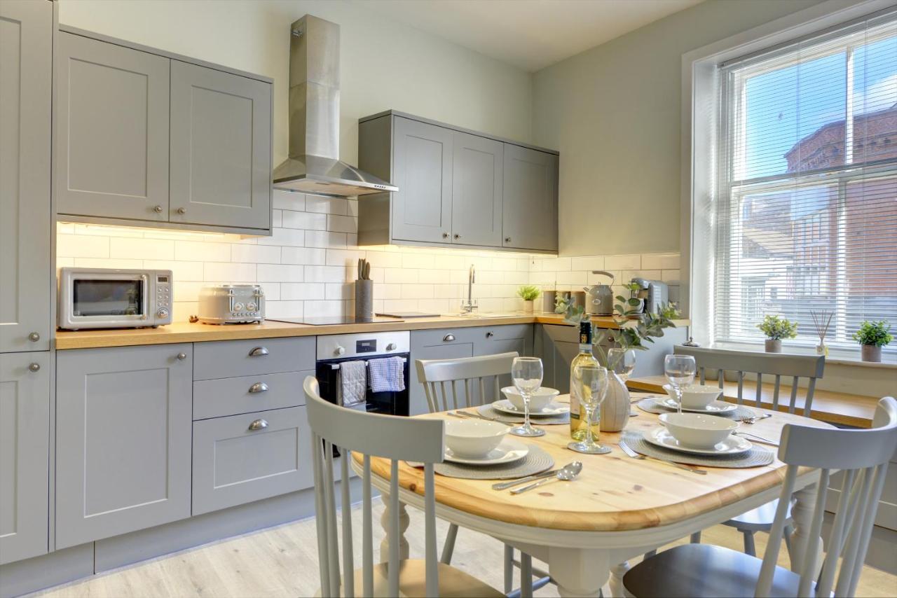 The Nook - A Modern 2 Bedroom Loft With Parking Ρίπον Εξωτερικό φωτογραφία